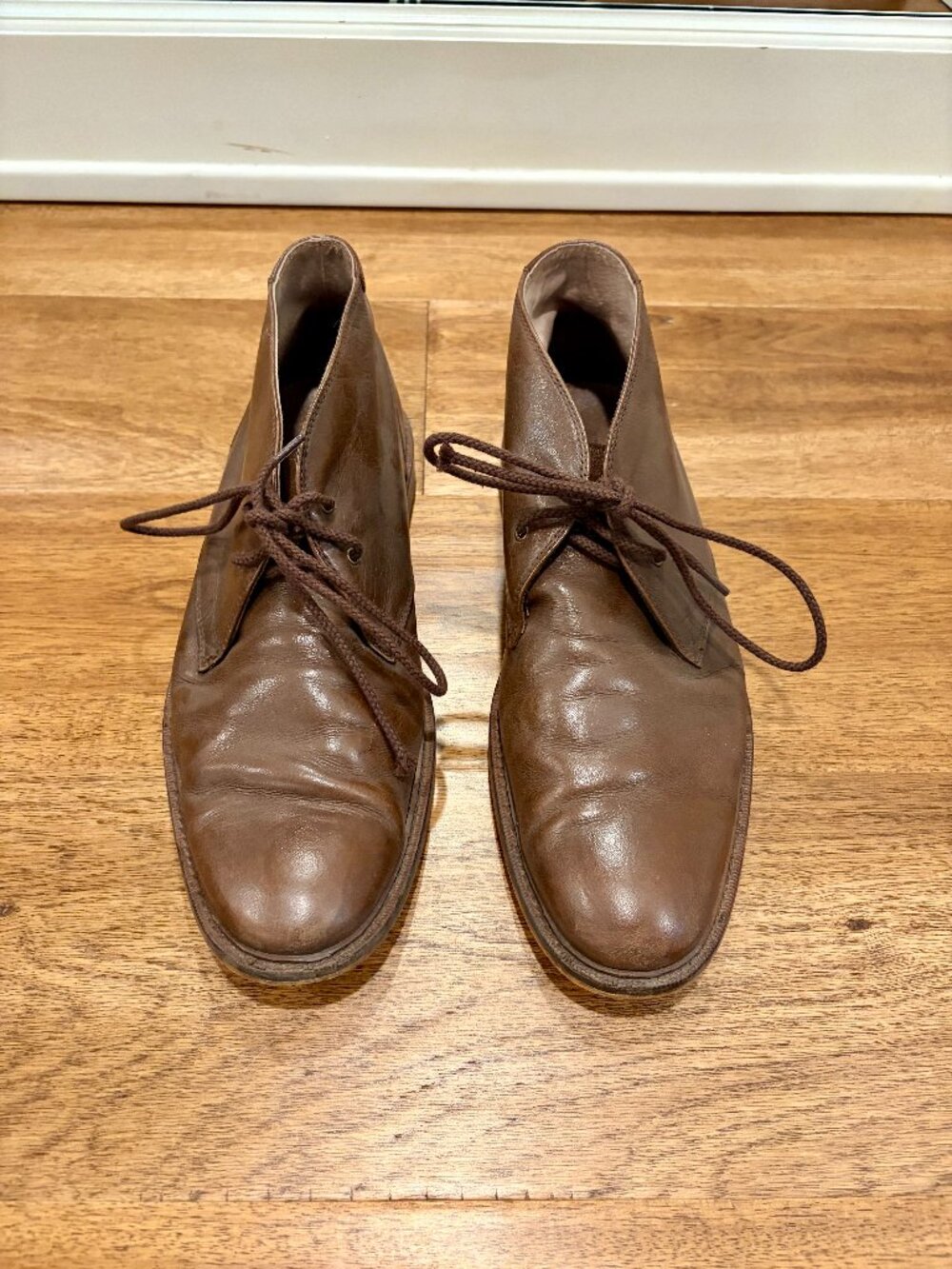 Banana Republic Men's Brown Leather Chukka Boots Size 9.5